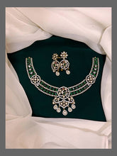 Elegant Flower and Peacock Necklace In Victorian - VN00111